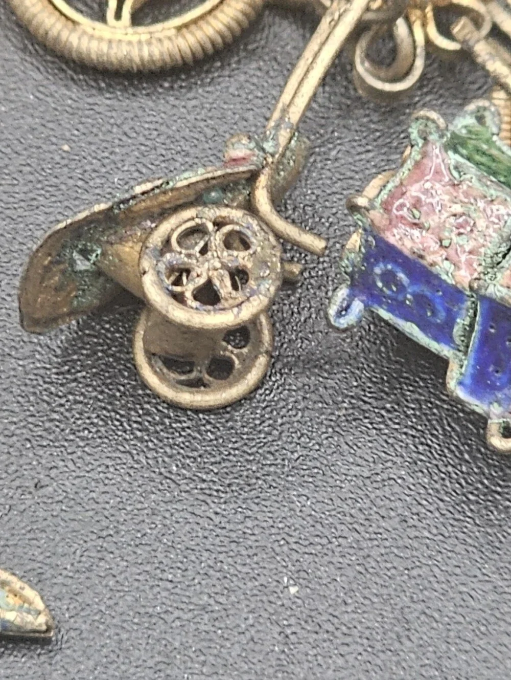 N/A patina enamel